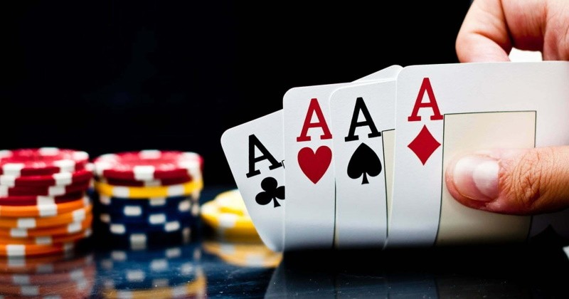As melhores maneiras de melhorar no jogo Texas Hold'em Poker